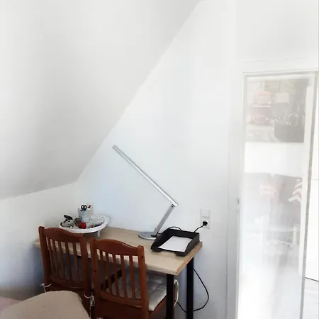 Zentrale Ruhige 3-zimmer-wohnung *