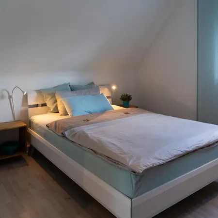 Zentrale Ruhige 3-zimmer-wohnung *