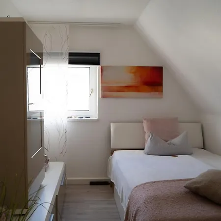 Zentrale Ruhige 3-zimmer-wohnung *